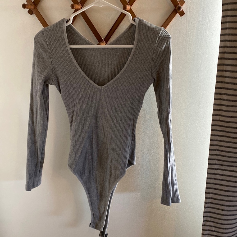 Grey Bodysuit | Ribbed | Long Sleeve Bodysuit | Size Large